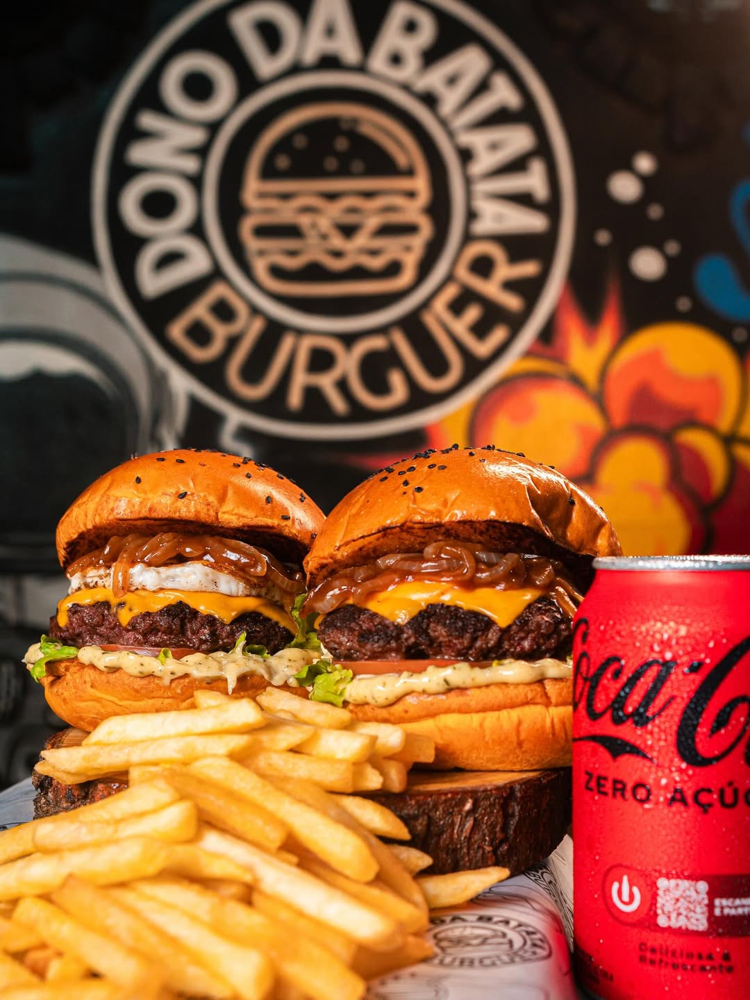 Sexta pede fartura, pede sabor, pede Combo Duo 2.0!👉 1 Cumbuco + 1 Pecém + batata 150g + refri